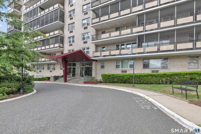 /international/us/80-cartright-street-bridgeport-ct-110108686725/