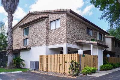/international/us/12471-nw-3rd-street-plantation-fl-110107726307/