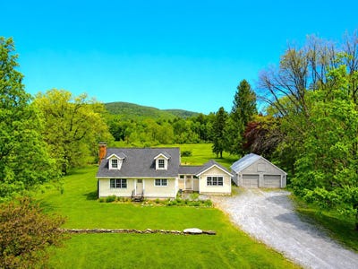 /international/us/764-myers-road-shaftsbury-vt-110108533092/