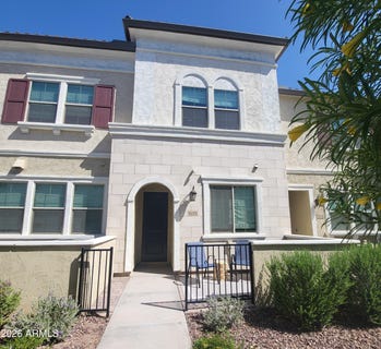 /international/us/1821-e-bernie-lane-gilbert-az-110107518988/