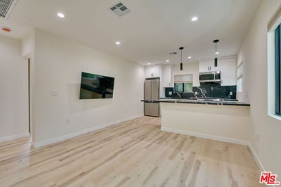 /international/us/843-westbourne-dr-west-hollywood-ca-110108201275/