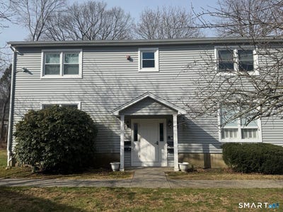 /international/us/135-carriage-path-s-milford-ct-110107314865/