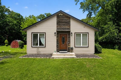 /international/us/26844-shiawassee-street-southfield-mi-110109182478/