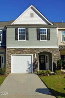 /international/us/135-polaris-avenue-garner-nc-110104120538/
