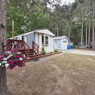 /international/us/1898-n-white-birch-drive-mears-mi-110108818781/