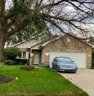 /international/us/1635-magnolia-drive-hobart-in-110120120194/