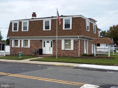 /international/us/2-chestnut-street-pennsville-nj-110110268056/