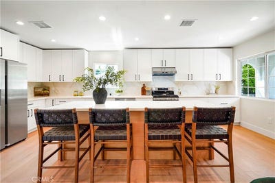 /international/us/18324-sylvan-street-tarzana-ca-110099179170/?lang=zh-cn