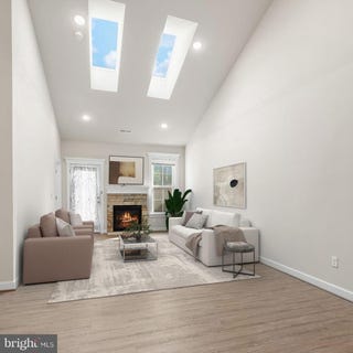 /international/us/5711-finley-rose-court-fredericksburg-va-110100586491/