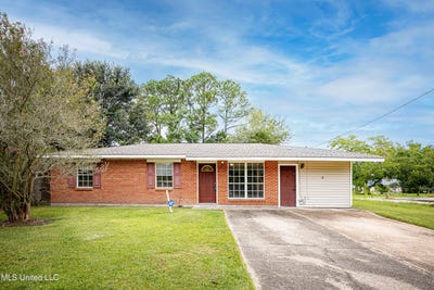 /international/us/7646-madison-drive-biloxi-ms-110101953405/
