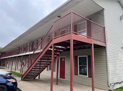 /international/us/315-texas-lane-springdale-ar-110107656277/