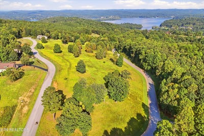 /international/us/156-enclave-way-kingston-tn-110119935080/