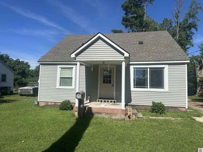 /international/us/701-s-10th-street-mayfield-ky-110108916583/