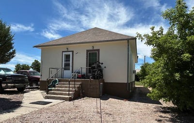 /international/us/612-south-maple-street-lusk-wy-110100773370/