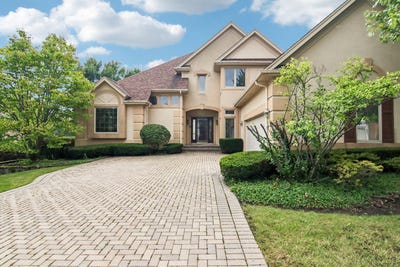 /international/us/1167-s-hiddenbrook-trail-palatine-il-110119967785/