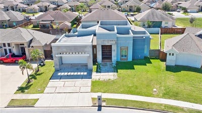/international/us/7144-blue-spruce-brownsville-tx-110097815569/