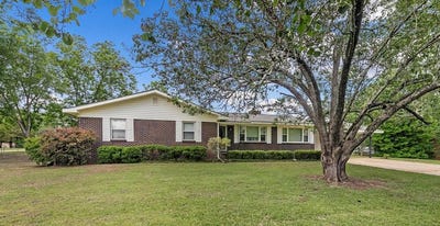 /international/us/208-deerfield-drive-enterprise-al-110108011132/