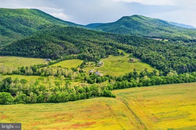 /international/us/795-hideaway-farms-road-edinburg-va-110108469840/