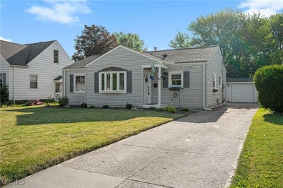 /international/us/4231-w-220th-street-fairview-park-oh-110100799568/
