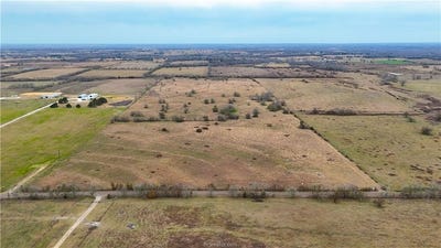 /international/us/county-road-315-navasota-tx-110105633024/