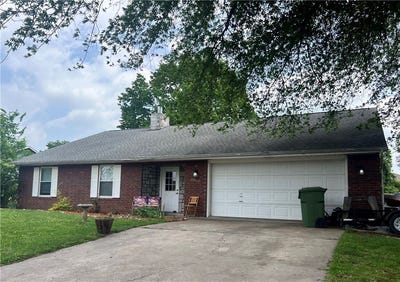 /international/us/2009-s-11th-street-rogers-ar-110107632783/