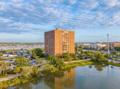 /international/us/14-lockwood-drive-charleston-sc-110108962749/