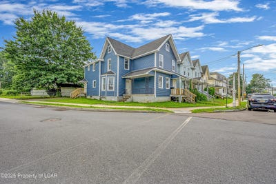 /international/us/56-regent-street-wilkes-barre-pa-110101466160/