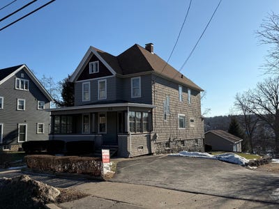 /international/us/55-w-grand-st-palatine-bridge-ny-110104296794/
