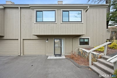 /international/us/446-hammerstone-lane-stratford-ct-110104939173/