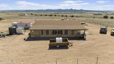 /international/us/3233-w-sandstone-drive-paulden-az-110100217701/