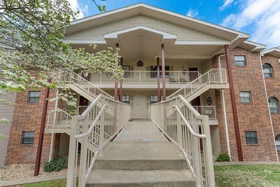 /international/us/350-s-wildwood-drive-branson-mo-110120768836/