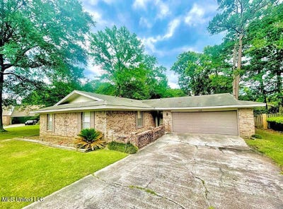 /international/us/3200-luper-drive-hattiesburg-ms-110101544316/