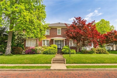 /international/us/317-18th-street-nw-canton-oh-110107847136/