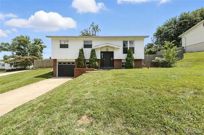 /international/us/1053-oak-trail-pevely-mo-110101004563/