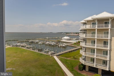 /international/us/103-williams-street-crisfield-md-110108256447/