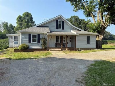 /international/us/2581-carpenter-road-lapeer-mi-110101002943/