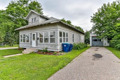 /international/us/307-washington-street-mosinee-wi-110100839951/