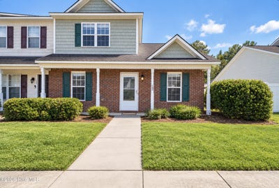 /international/us/700-streamwood-drive-jacksonville-nc-110119626266/