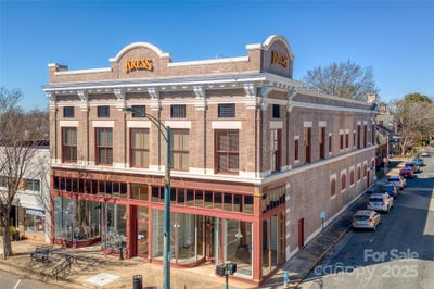 /international/us/300-s-main-street-salisbury-nc-110098010025/