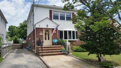 /international/us/20-edmund-street-lynbrook-ny-110108397142/