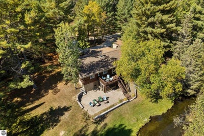 /international/us/1963-w-karen-lake-road-grayling-mi-110120454514/