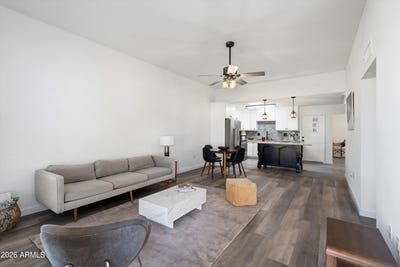 /international/us/9903-w-lancaster-drive-sun-city-az-110106306886/