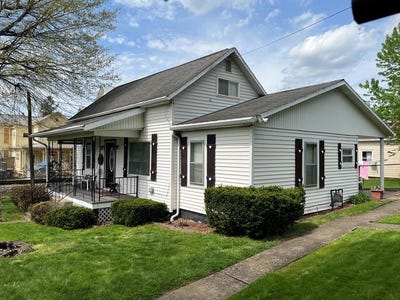 /international/us/260-n-wells-street-sistersville-wv-110108304153/