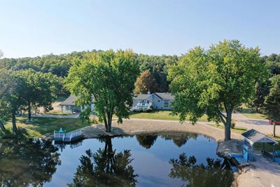 /international/us/w5308-county-road-g-rio-wi-110098927633/