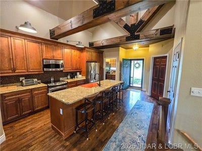 /international/us/212-weiskopf-way-camdenton-mo-110099107297/