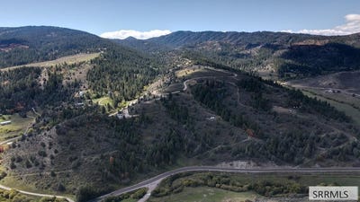 /international/us/deer-creek-road-lava-hot-springs-id-110110350740/