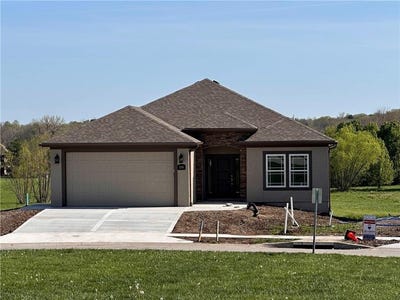 /international/us/2119-greenfield-point-kearney-mo-110103033974/