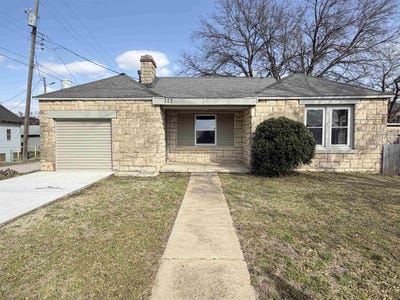 /international/us/112-n-2nd-medford-ok-110106471929/