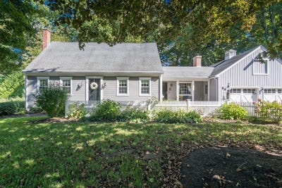 /international/us/96-sweetfern-dr-west-springfield-ma-110120552624/