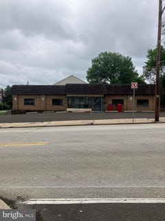 /international/us/326-n-main-street-souderton-pa-110100718210/